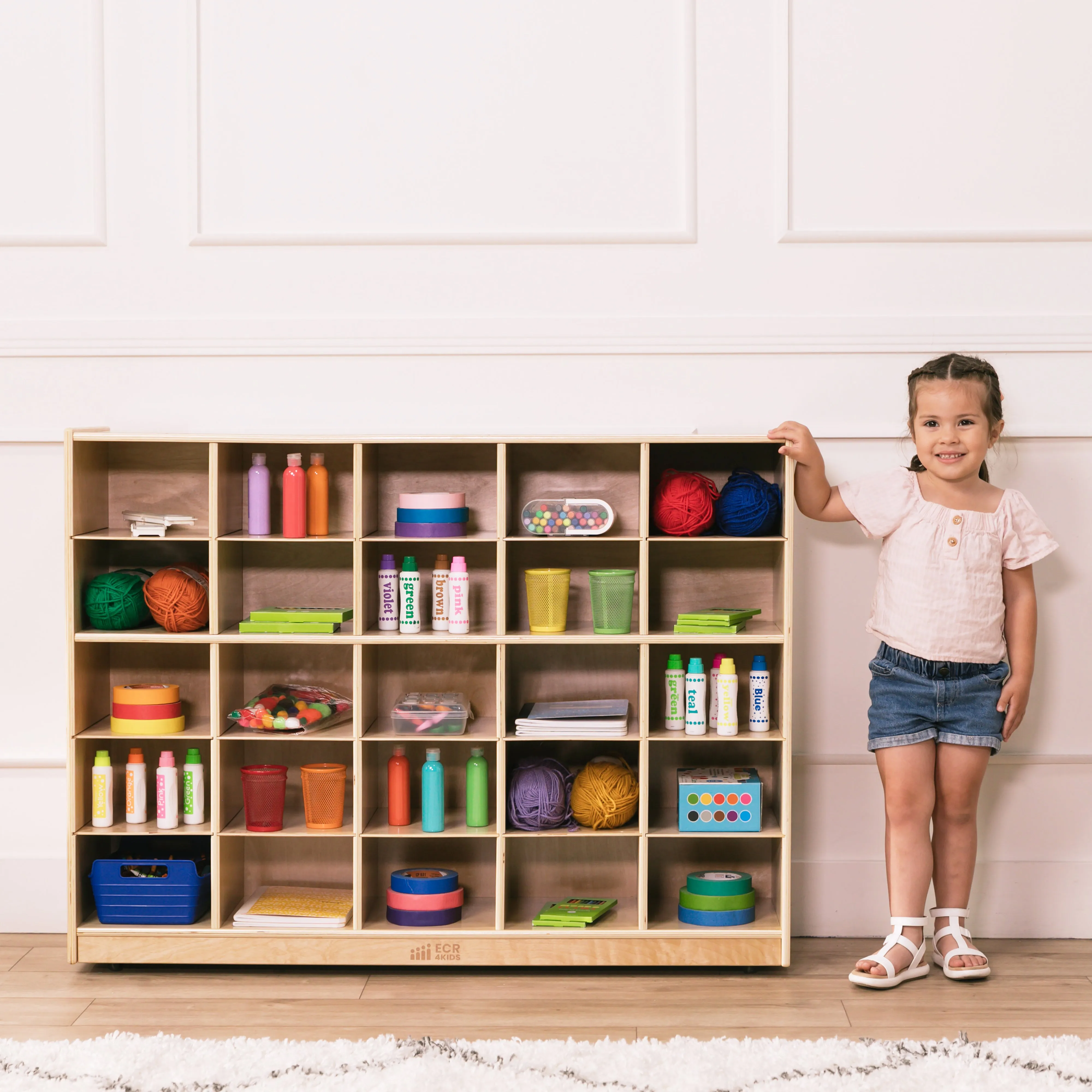 25 Cubby Mobile Tray Cabinet with Scoop Front Storage Bins, Natural, Classroom Furniture
