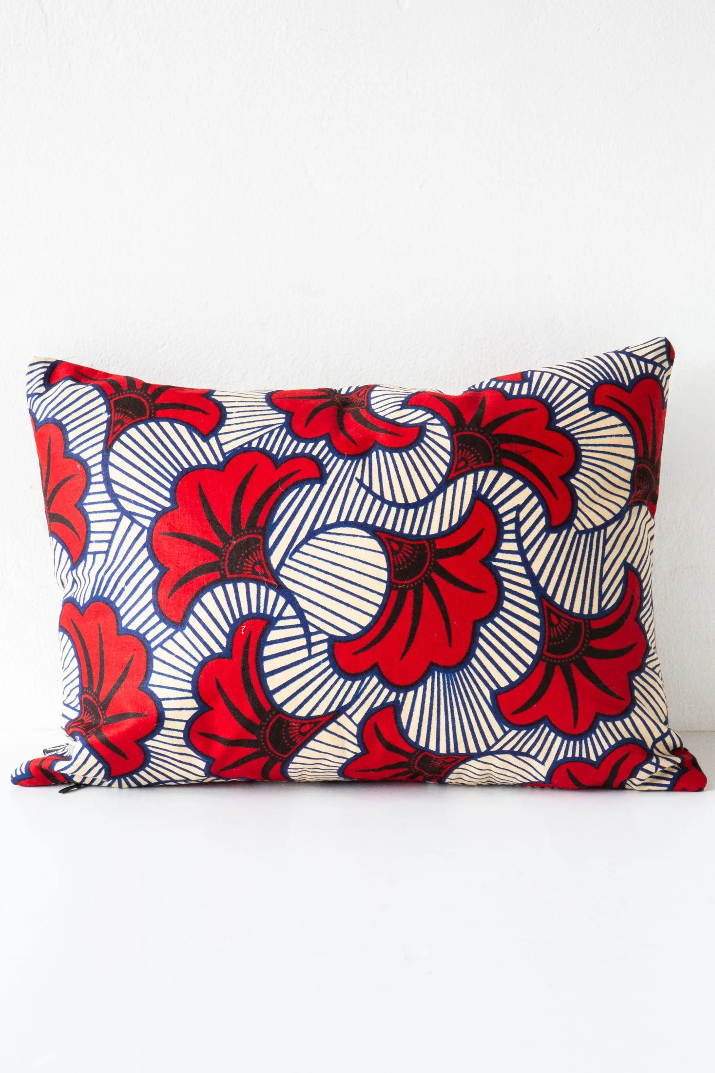 Amour Blossom Cushion