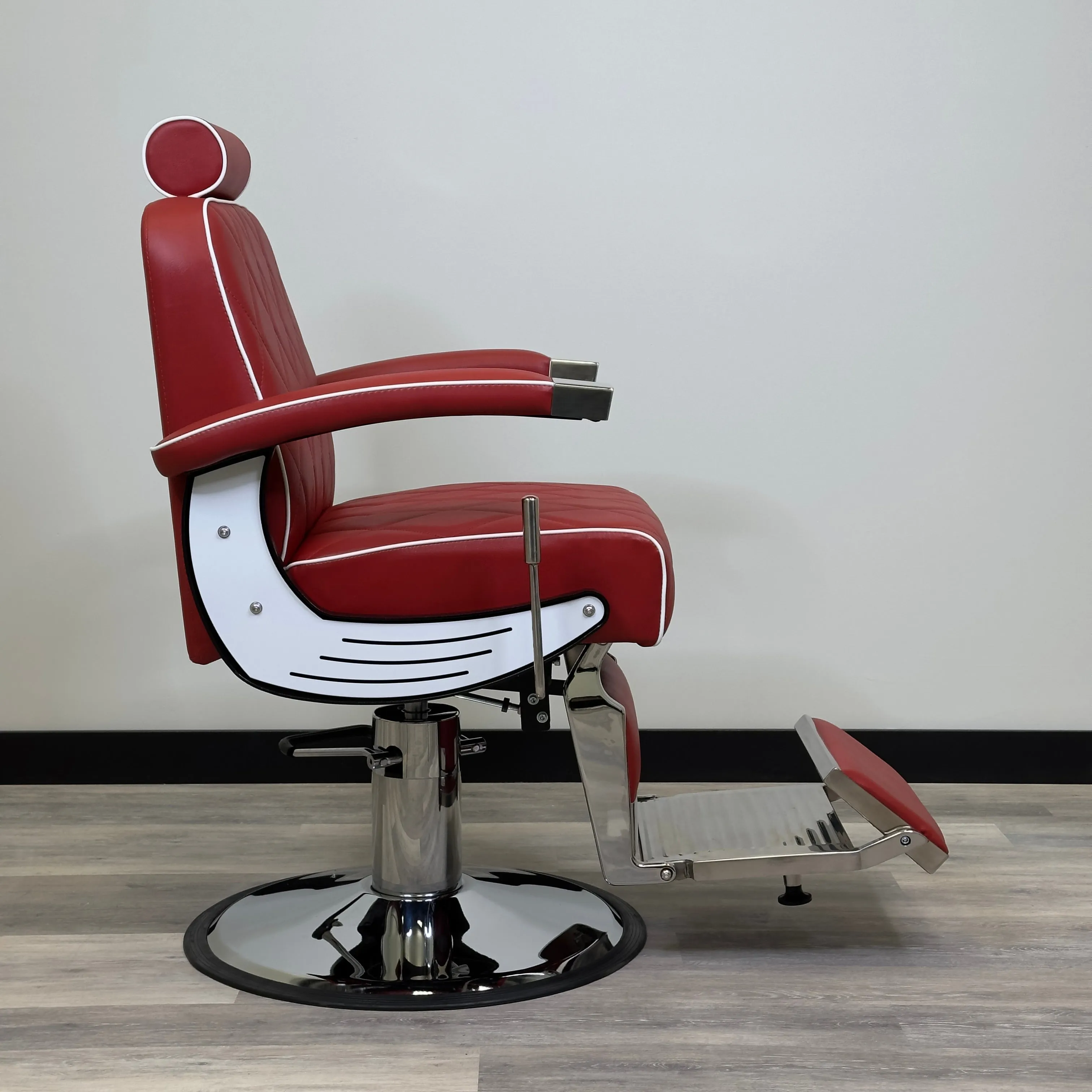 Bursa Barber Chair - Cardinal Red