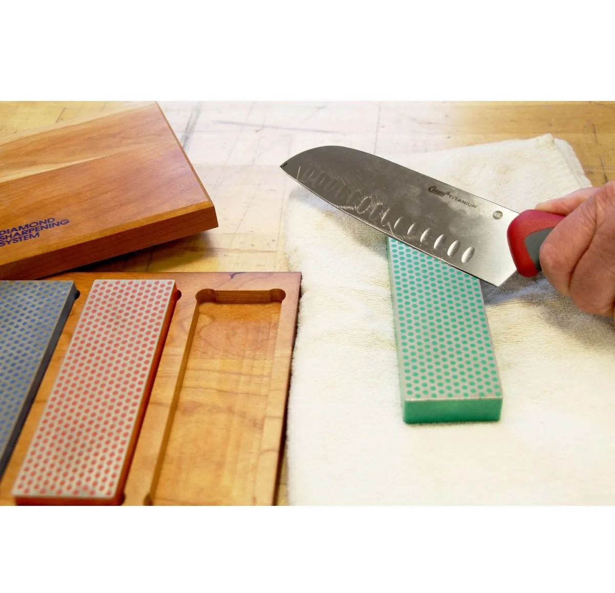 DMT | Diamond Whetstone™ Set   Honing Guide   Autosol   Strop COMBO