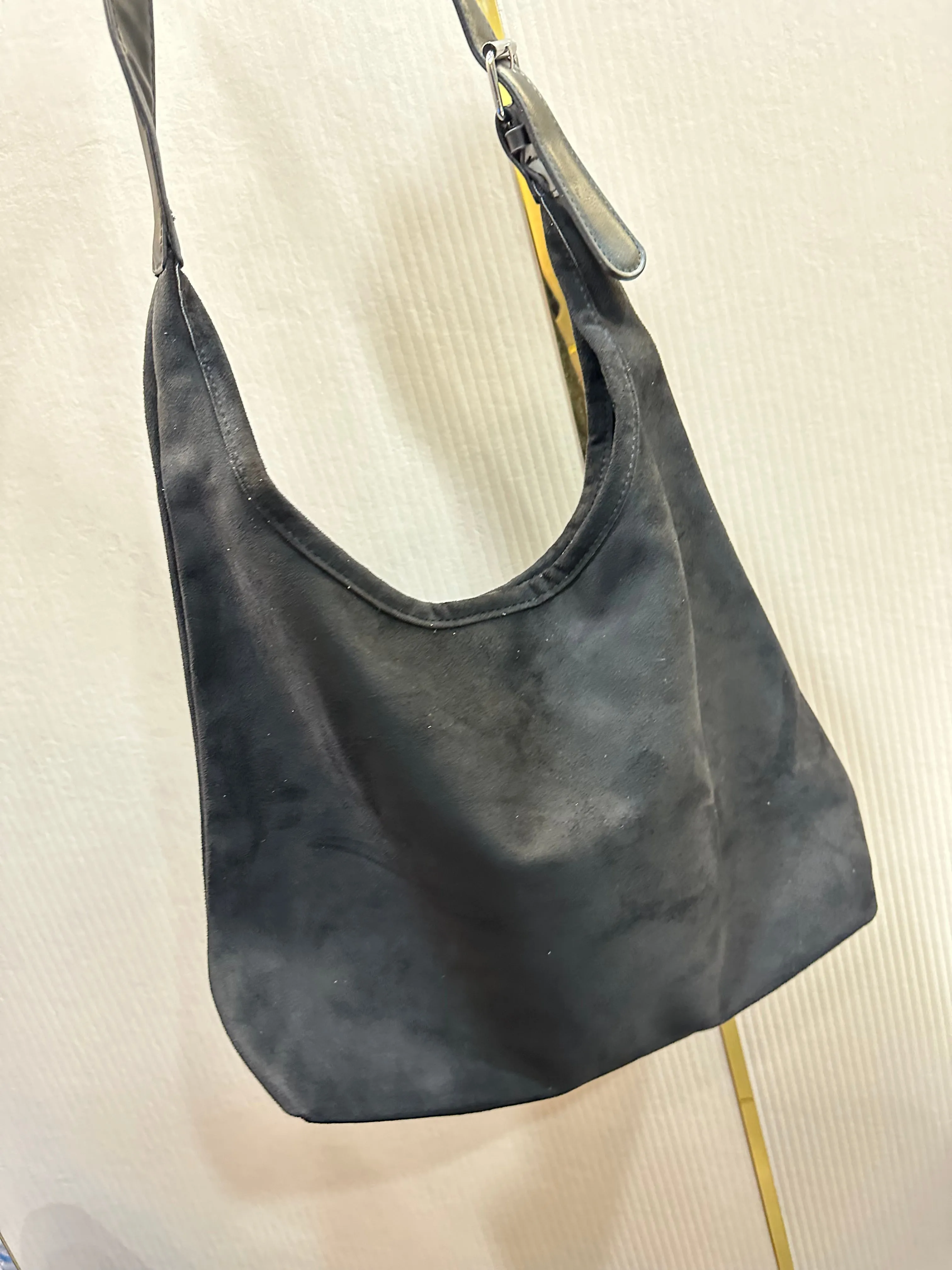 HAND BAGS - IHA 22601
