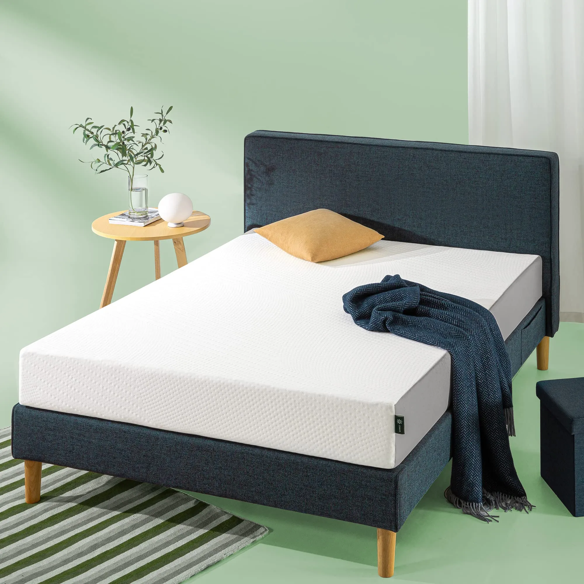 Zinus Queen Mattress, 8 Inch Cooling Essential Foam Mattress, Affordable Mattress, Mattress in a Box, CertiPUR-US Certified with Pressure Relief & Cool Sleep, Queen